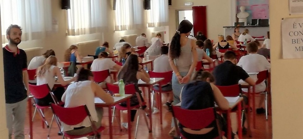 Maturità, oggi la prima prova